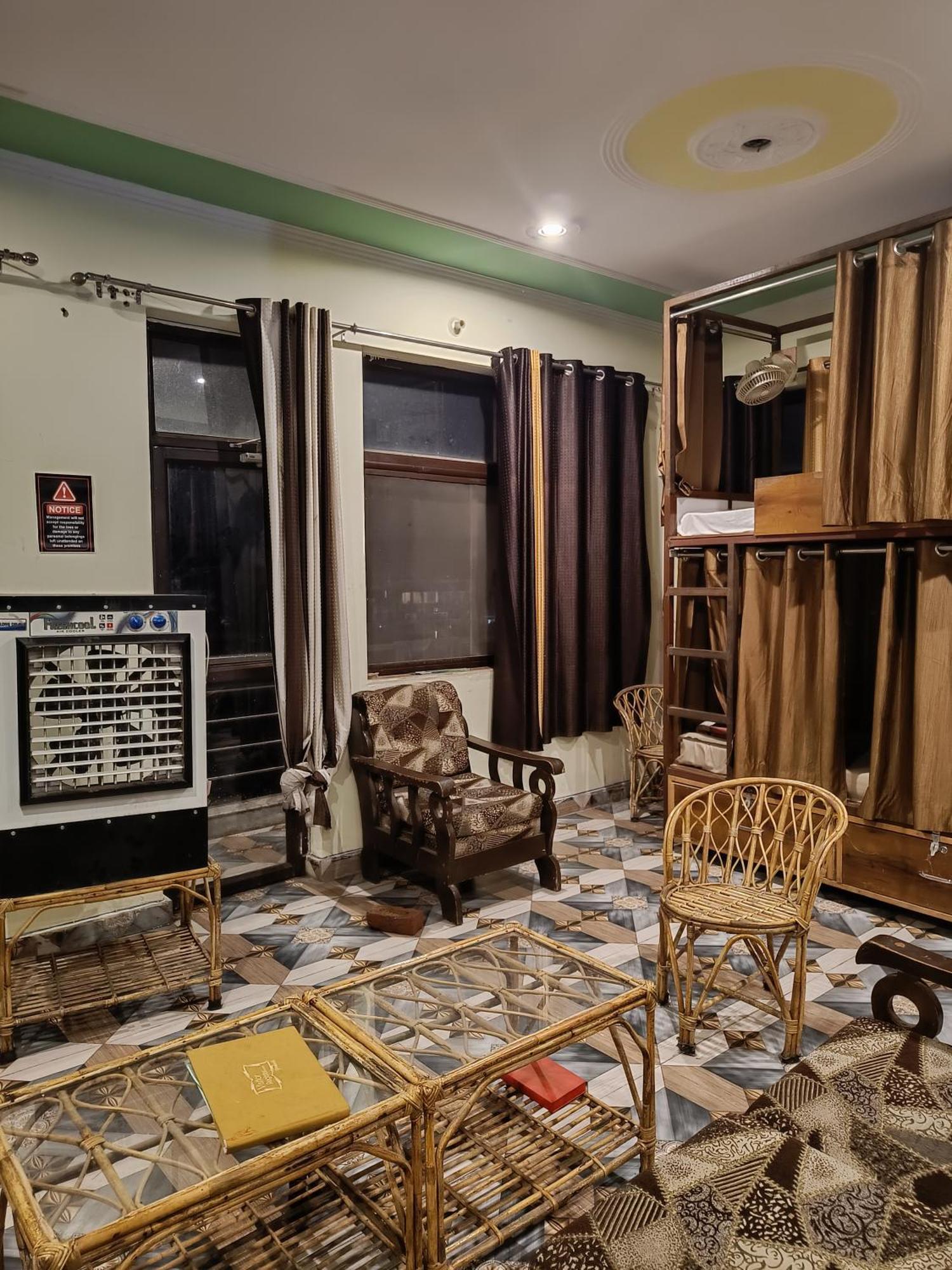 Soul Hostel Rishīkesh Εξωτερικό φωτογραφία